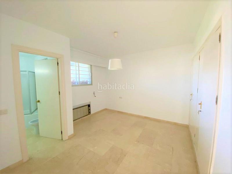 Foto 1e812b53-1124-43d4-839e-2ed1fb60f347. Apartament amb aparcament piscina a Guadalmina Alta Marbella