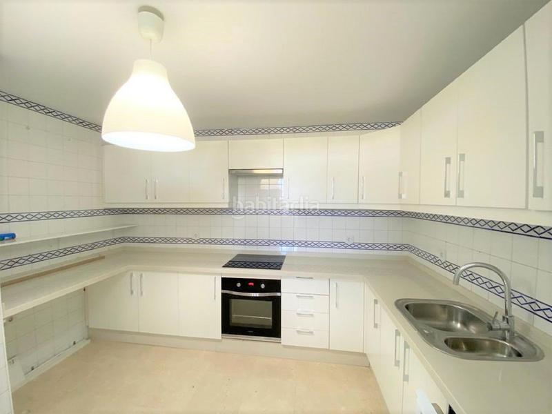 Foto dfda33e2-babd-4fdd-91cf-113e33a3698c. Apartment with parking pool in Guadalmina Alta Marbella