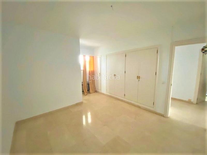 Foto f2361bd6-99e9-4493-9dd7-64bd328bdd90. Piccolo appartamento con parcheggio piscina in Guadalmina Alta Marbella
