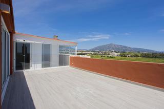 Attique à San Pedro de Alcántara Pueblo