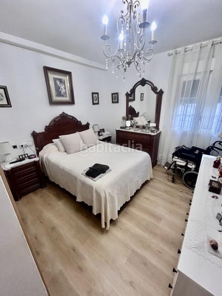 Foto 89bd2c30-20d7-45ce-9722-d9eabe3bc7c5. Erdgeschoss mit pool in Nueva Atalaya Estepona