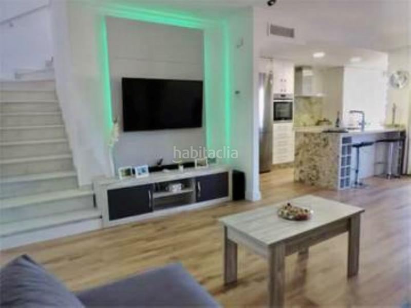 Foto f0df591a-203a-43c1-924a-b36155d46314. Dúplex en San Pedro de Alcántara Pueblo Marbella