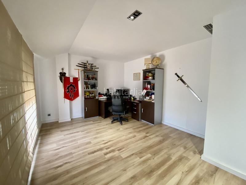 Foto b1059757-00d1-4771-a20a-fb7a9046955b. Zweistöckige wohnung mit parking pool in San Pedro de Alcántara Pueblo Marbella