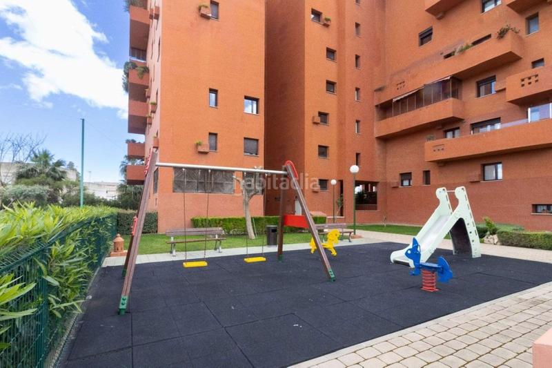 Foto 5d168b7c-cf47-48d4-a5cc-3aa424d8a9fe. Appartement avec parking piscine dans puerto de Estepona Estepona