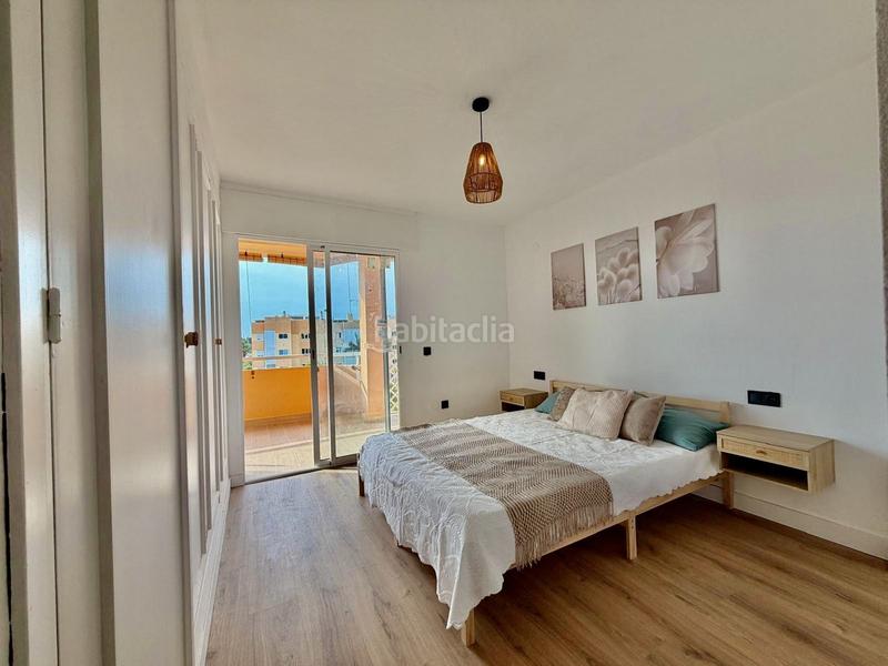 Foto 99d953c9-694b-4e3e-bbe0-ffb241e45e42. Rent apartment with parking pool in La Concha - Resina Golf Estepona