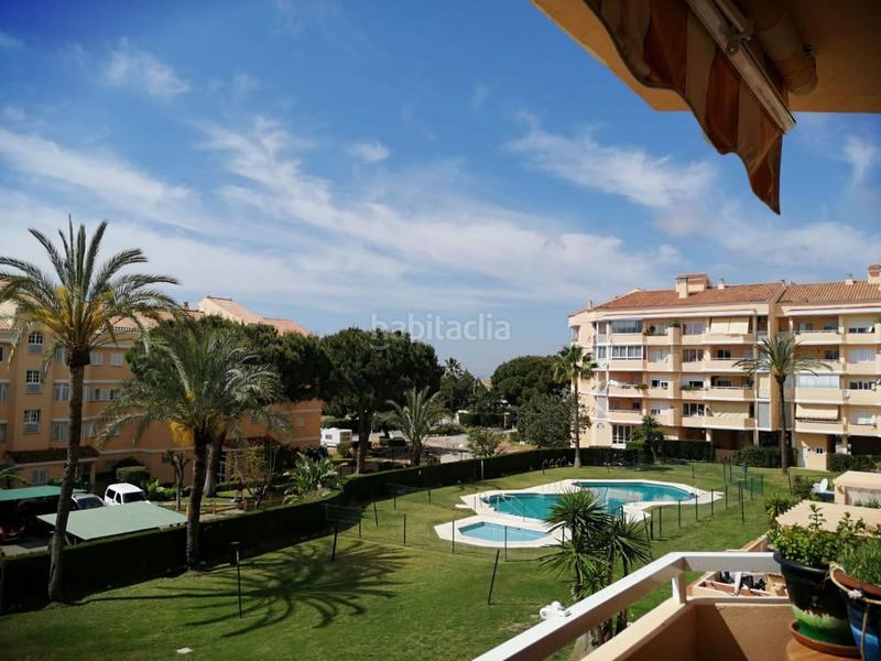 Foto 39cc0ab4-b6bf-4879-ae06-f6fe213e3b2e. Affitto piccolo appartamento con parcheggio piscina in Estepona