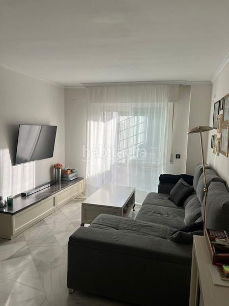 Foto ea8f6e18-4f6c-4c37-8a54-c4d21b4d3d9d. Ground floor with parking pool in Nueva Andalucía centro Marbella