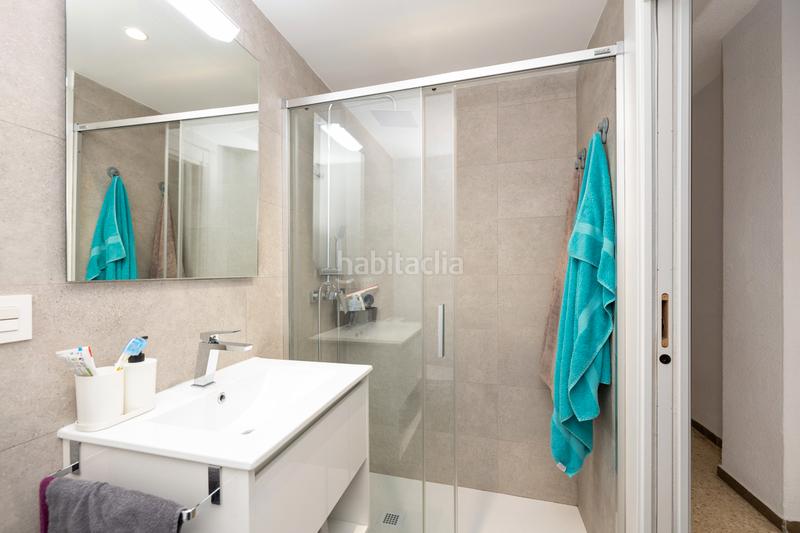 Foto 81ea14d9-d9e3-48af-b14d-f6456d1eb168. Pis a calle melchor almagro 9 a Camino de Ronda Granada