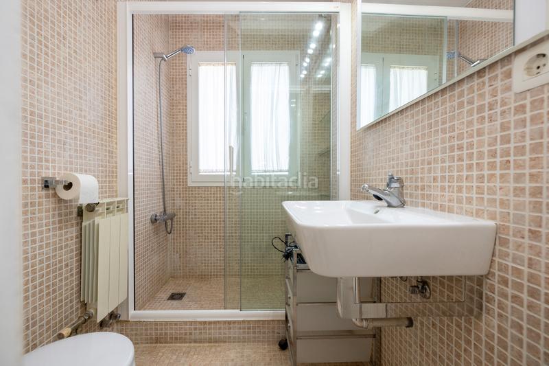Foto 66cb69d1-5cae-463c-9735-609b4ce4a028. Chalet en calle quinto centenario 9 en Pinos Genil