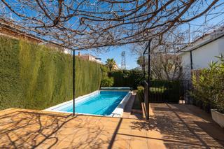 Chalet à Calle quinto centenario 9