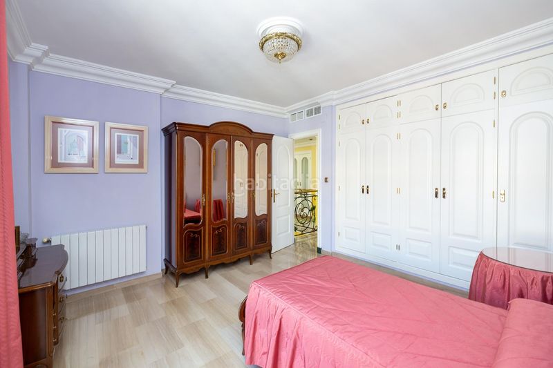 Foto 02facaf8-e588-4e23-b7a0-3ad71d680a42. Casa pareada en Cájar