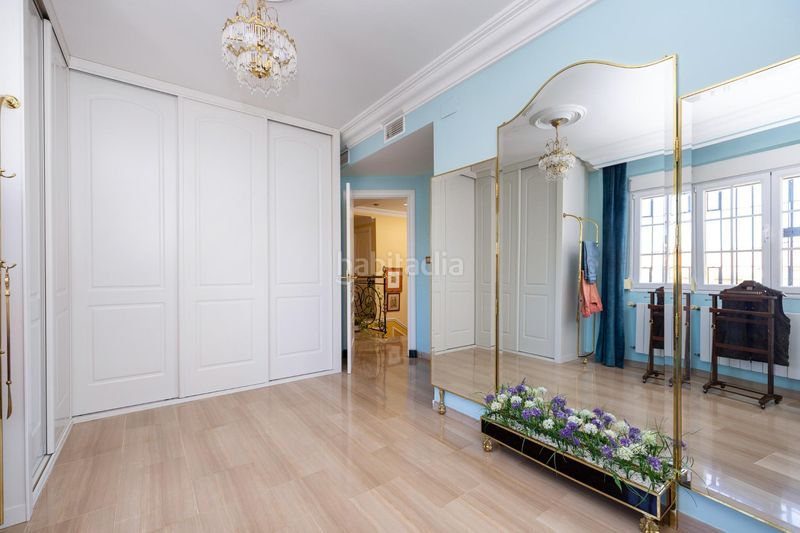 Foto 0703963e-9ae3-4317-ae6d-cd21d3797291. Casa pareada en Cájar