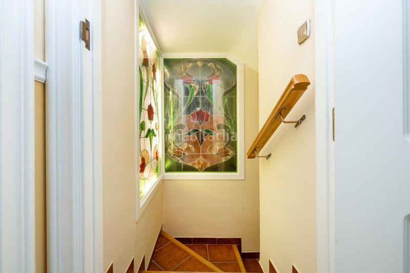 Foto 202f23ab-c759-4142-bd57-18b78a394128. Casa pareada en Cájar