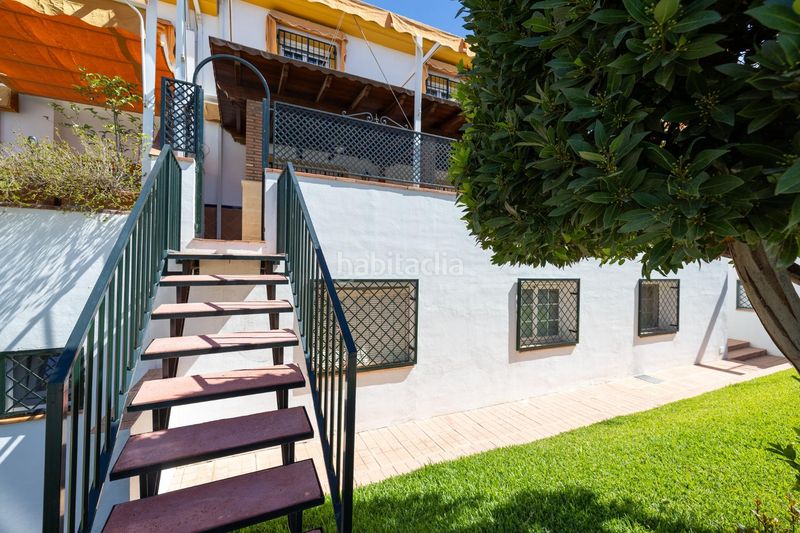 Foto 3cc4b774-8040-4c5a-af5d-f672ee0eb72f. Casa pareada en Cájar