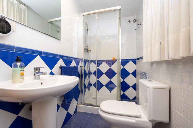 Foto 5276968f-21a9-49dd-b226-bacf286d7c6d. Casa pareada en Cájar