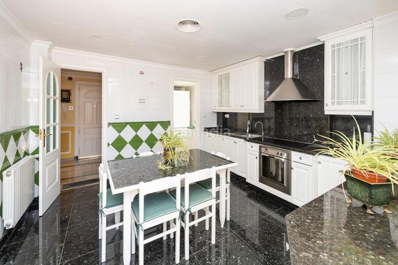 Foto 53a97d57-1224-429a-a03b-633795a959e1. Casa pareada en Cájar