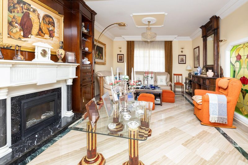 Foto 543038ff-906b-4a53-99da-6597e24f566e. Casa pareada en Cájar