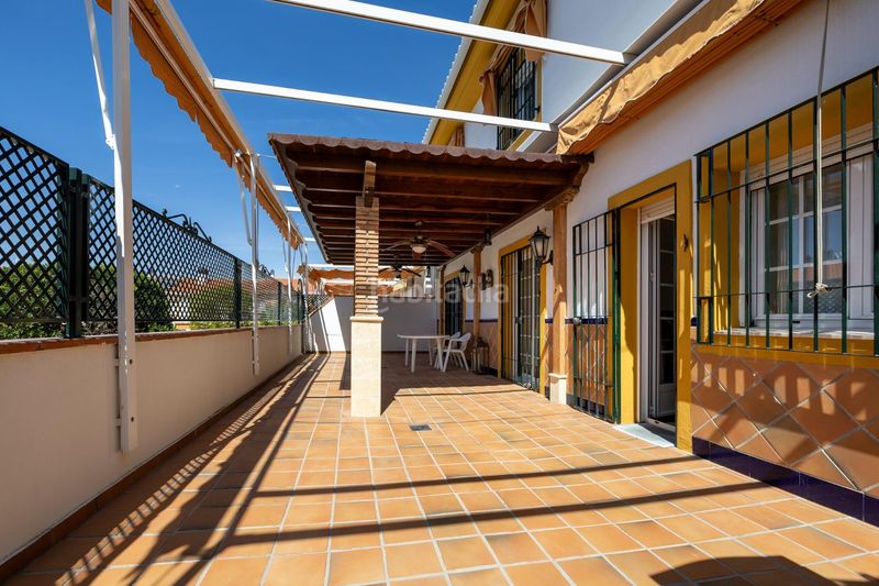 Foto be1537c4-8c95-4815-a8a9-42122d2e5a59. Casa pareada en Cájar