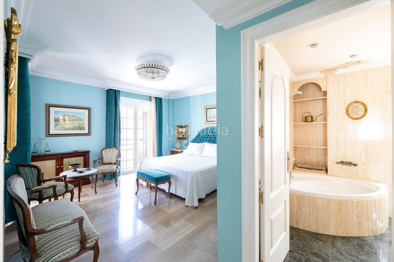 Foto fac66a5a-315e-41f8-b940-255d2aed8e81. Casa pareada en Cájar