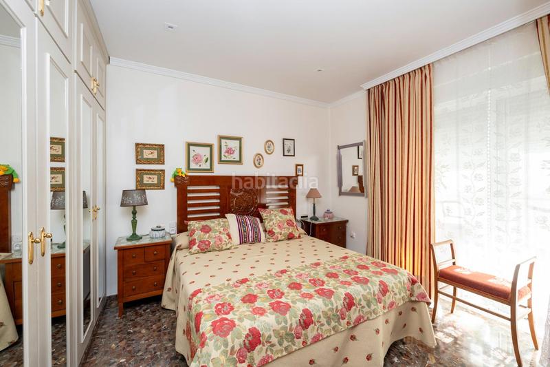 Foto f7062252-7e5a-4f7f-bccc-3f1cd69953d4. Flat in Angustias - Chana - Encina Granada