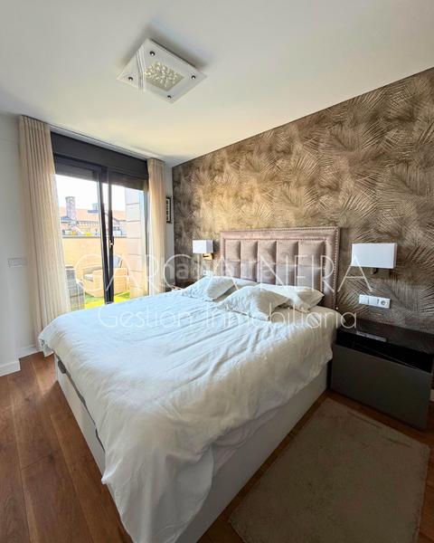 Foto 2b47538b-2f1d-47b5-a471-c53a78ed9f6a. Attico con riscaldamento parcheggio in La Ería Oviedo