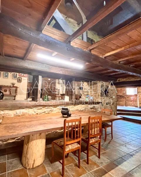 Foto abfffc8d-07ab-4fe9-a772-3f6425d3a419. Mas dans estrada de gundián 22 dans Baralla