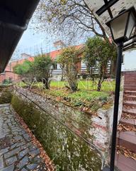 Haus  Calle montes del aramo. Casa con parcela en ciudad naranco, a un paso del centro de ovie