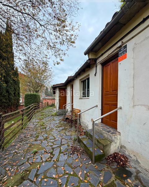 Foto aa0241b9-9ba8-4db4-b18c-8103987c73ba. Casa con riscaldamento in Ciudad Naranco - Prados de La Fuente Oviedo