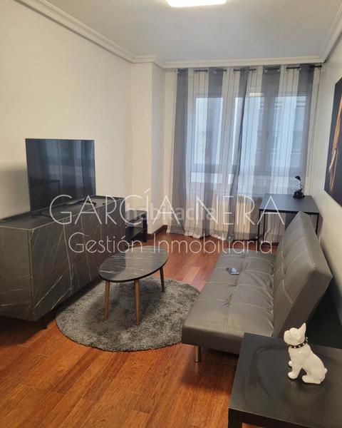 Foto c4a665fe-8354-4b83-9876-76ce0d1883f7. Piccolo appartamento in calle gonzález besada 55 in Oviedo