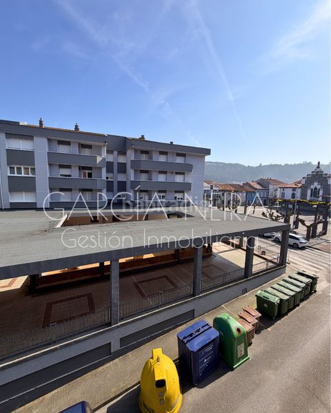 Foto c9a456ff-9542-4d2b-a08d-29236ca70393. Pis amb calefacció aparcament a Soto del Barco