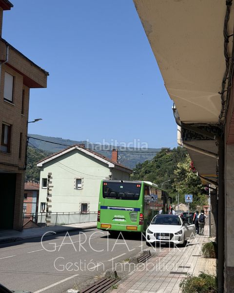 Foto 0942c2c5-c03b-4cdd-8585-d70f4c2c18f2. Casa amb calefacció aparcament a Aller