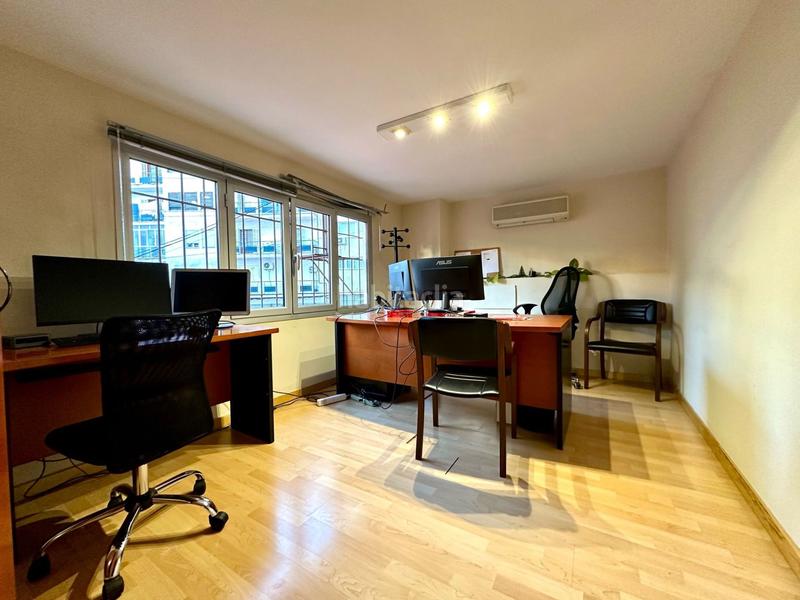 Foto 4820bfbf-6385-4f12-a059-4e6e2d1c86b3. Office space with heating in Jaume III Palma de Mallorca