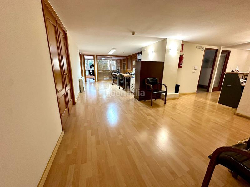 Foto caf1274e-6a66-40ee-a28c-d14dc0a11f0c. Office space with heating in Jaume III Palma de Mallorca