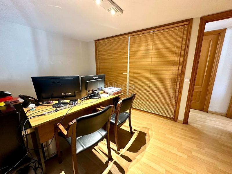 Foto f7cc55d5-dd08-4c9f-a276-ac2c6cab2df5. Office space with heating in Jaume III Palma de Mallorca
