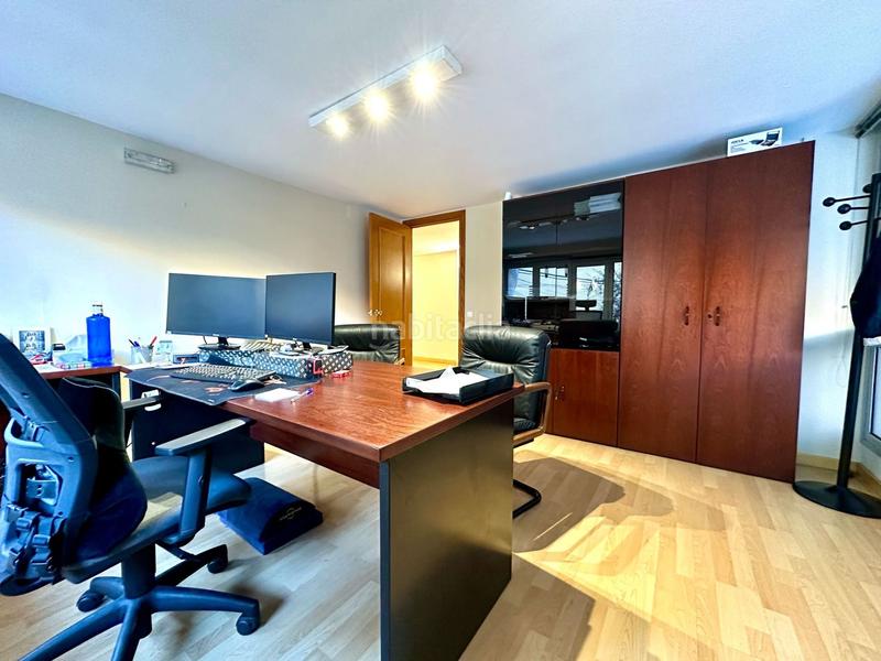 Foto fb437392-d0f3-44d0-b6e4-1afae21fb900. Office space with heating in Jaume III Palma de Mallorca