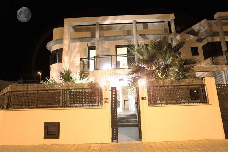 Foto 1c96a1fd-a104-4b6f-8dd2-918bb9610f43. Chalet dans pop 15 dans Can Pastilla Palma de Mallorca