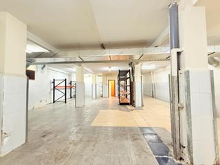 Local commercial à Calle General Ros de Olano