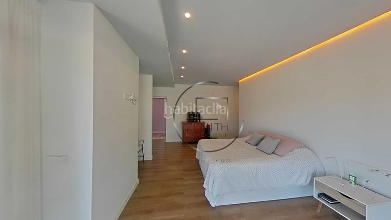 Foto 0acb5e1e-fd10-4b4f-b606-8a3725ae54c8. Casa villa rocalisa un oasis contemporáneo junto al golf ibicenco en Santa Eulària