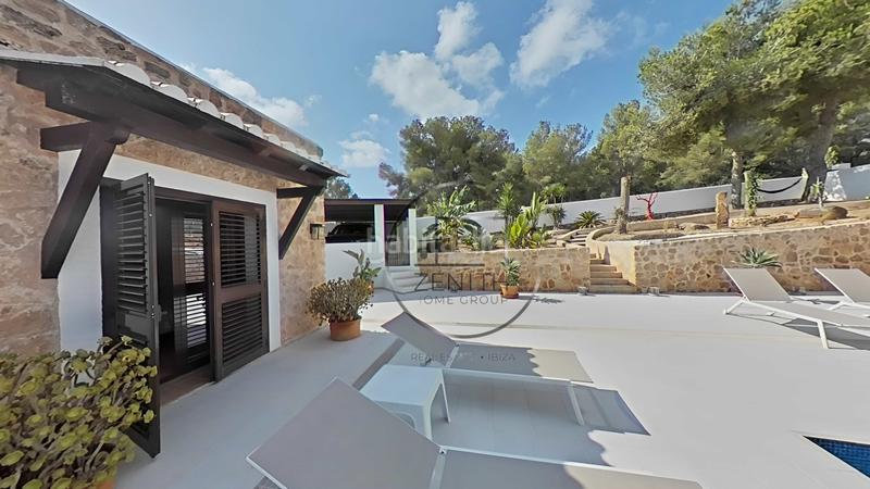 Foto 340165de-f2e1-4e1c-9bf0-f6de02532f74. Casa villa rocalisa un oasis contemporáneo junto al golf ibicenco en Santa Eulària