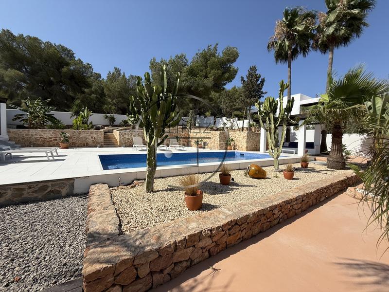 Foto 391aa2f7-0d10-4954-aaa5-88cfbe7dc8e7. Casa villa rocalisa un oasis contemporáneo junto al golf ibicenco en Santa Eulària