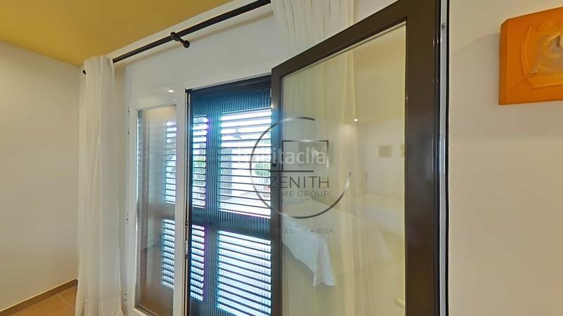 Foto 60b7e2f7-12d4-4169-9530-03b592fe0f76. Casa villa rocalisa un oasis contemporáneo junto al golf ibicenco en Santa Eulària