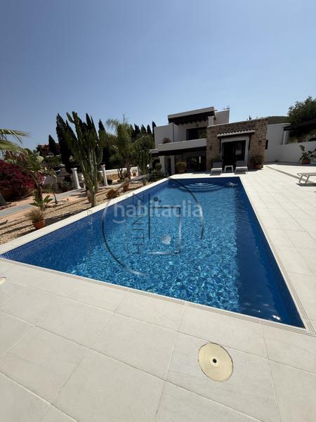 Foto d006789e-7009-4d2b-9be3-c4949ba17a19. Casa villa rocalisa un oasis contemporáneo junto al golf ibicenco en Santa Eulària