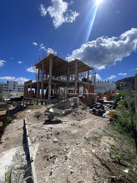 Foto 3f42d0ce-e00c-4754-b224-39980b129eb9. Casa amb calefacció aparcament piscina a Santa Eulària des riu Santa Eulària