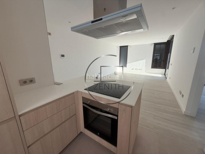 Foto 7639d832-2058-4636-b483-ff21f98c57d7. Alquiler piso  de obra nueva en alquiler en jesús, ibiza, con terraza y parking en Santa Eulària