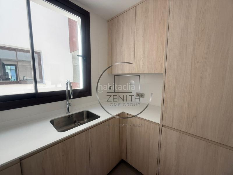 Foto 940873ed-e1f6-478b-9dbe-417e6f91c8b5. Alquiler piso  de obra nueva en alquiler en jesús, ibiza, con terraza y parking en Santa Eulària