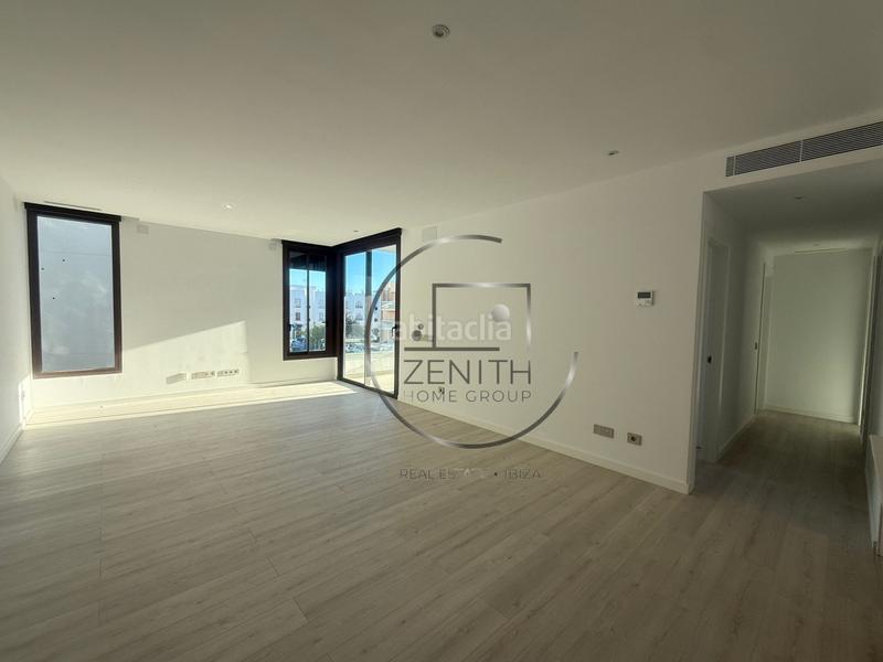 Foto bd5477de-2f39-4f29-b202-1245f0c92ee7. Alquiler piso  de obra nueva en alquiler en jesús, ibiza, con terraza y parking en Santa Eulària