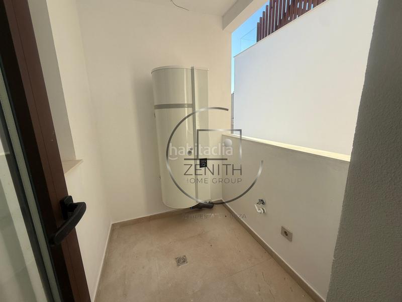 Foto ee648e34-6173-43de-bee9-e116c3ef2516. Alquiler piso  de obra nueva en alquiler en jesús, ibiza, con terraza y parking en Santa Eulària