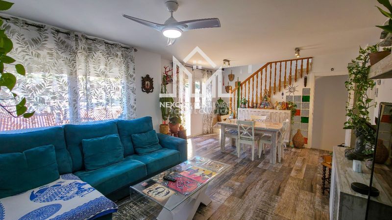 Foto 670d14a2-671d-4ab4-b705-fbd09fee54ed. Casa adosada en Borox