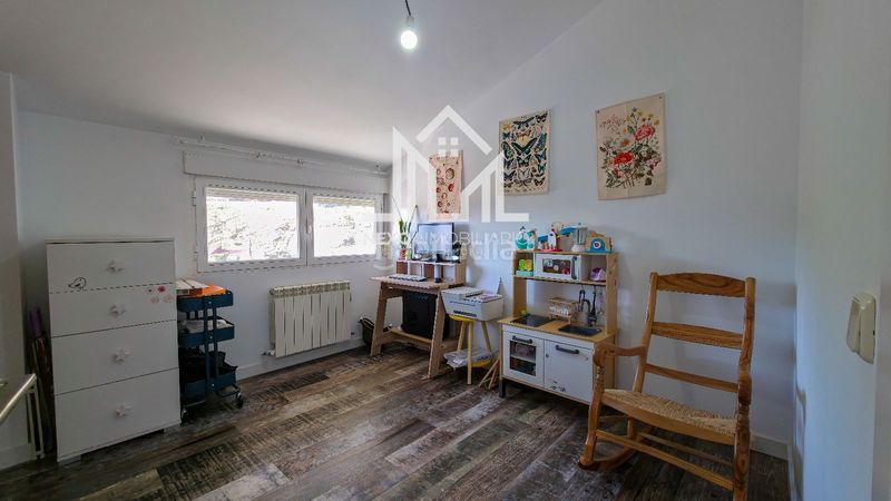 Foto 994d315d-0dca-43b0-9ee1-e3583535450c. Casa adosada en Borox