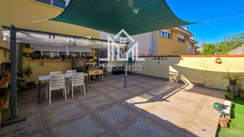 Foto b052d616-fa45-4c06-a170-b781bb47aca9. Casa adosada en Borox